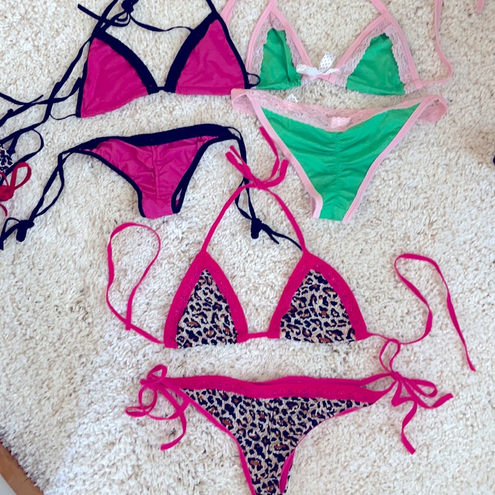 New scrunch butt swimsuit bikini small